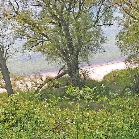 Apartment Stangegaard Akirkeby